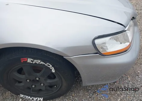 2001 Honda Accord 2.3 Lx from USA, damaged, VIN 1HGCG56421A080494